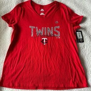 Brand new with tag Majestic Twins Minnesota top